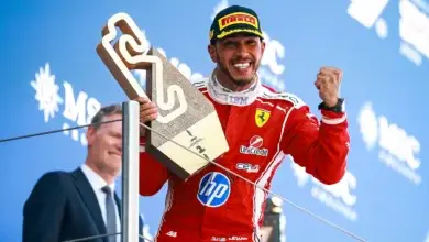 How Hamilton won and rivals felt apart i. © Ferrari Media Centre