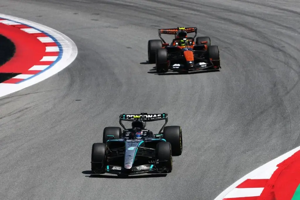 Kimi Antonelli held Lando Norris all race long and overtook George Russell, till his W17 suddenly stopped in Sector 2 © Mercedes-AMG F1 Petronas Media