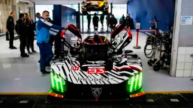 Peugeot 9X8 Hypercar of Cassidy, Di Resta and Vandoorne during a pit stop at the 2026 6 Hours of Sao Paulo
