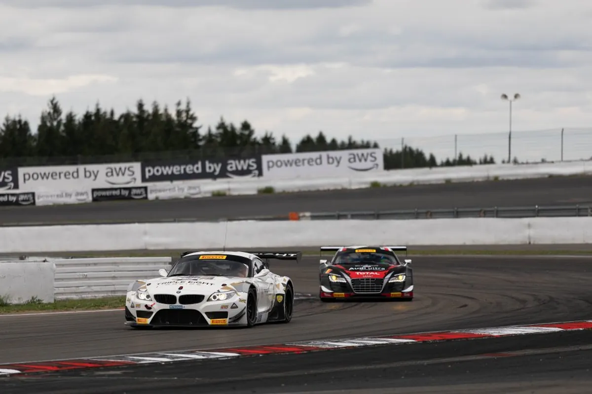The number 888 BMW Z4 GT3 of Christoph von Oeynhausen leading at the Nurburgring