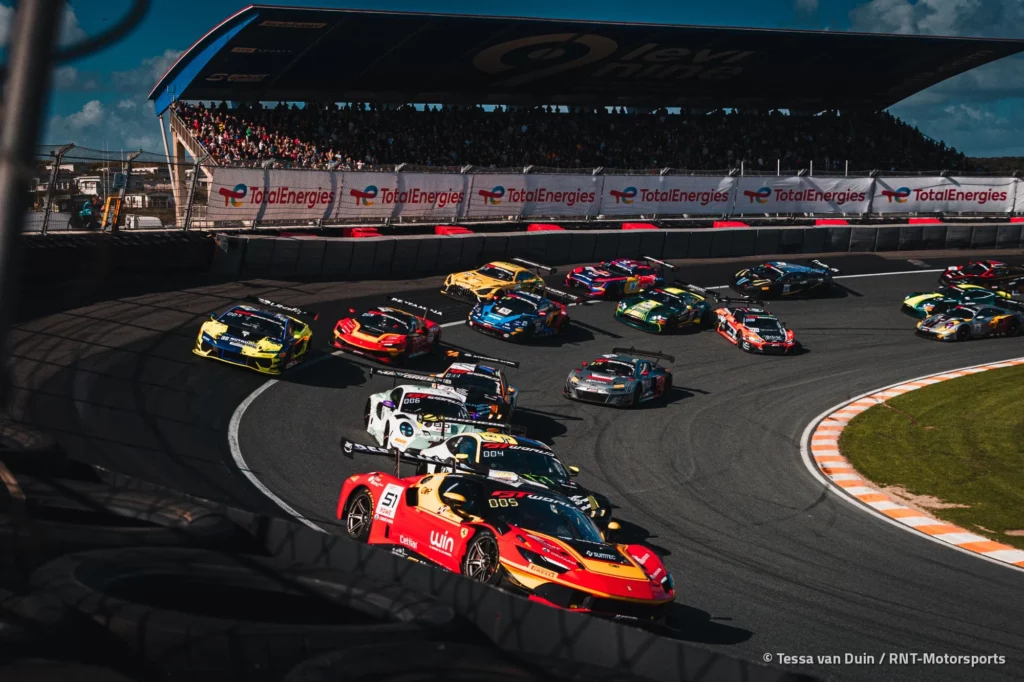 Rain wipes out Saturday in Barcelona, and the Sprint Cup finale comes down to one race on Sunday evening