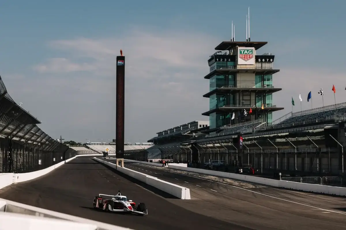 The main straight and the Pagoda at Indianapolis Motor Speedway