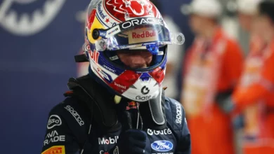 Max Verstappen gives a thumbs up in parc ferme after taking Sprint pole for the 2026 Singapore Grand Prix